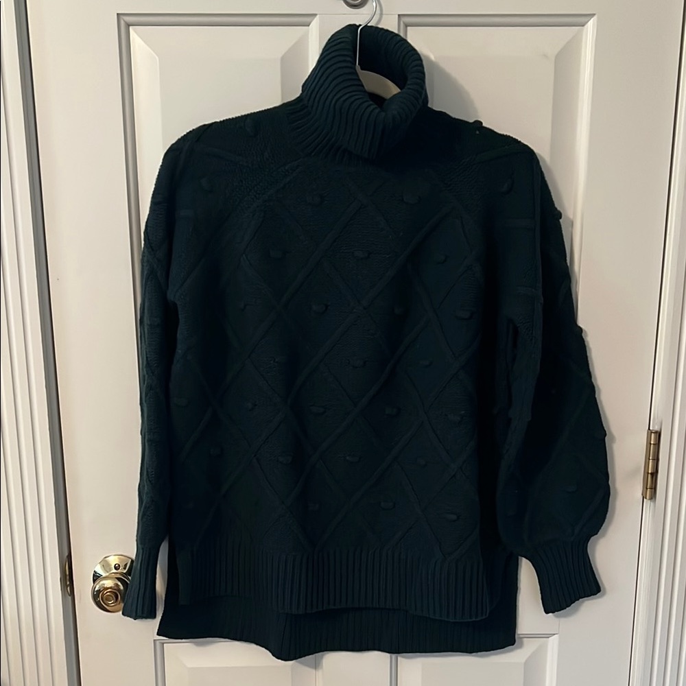 Tuckernuck Bauble Turtleneck Sweater, NWOT size XS